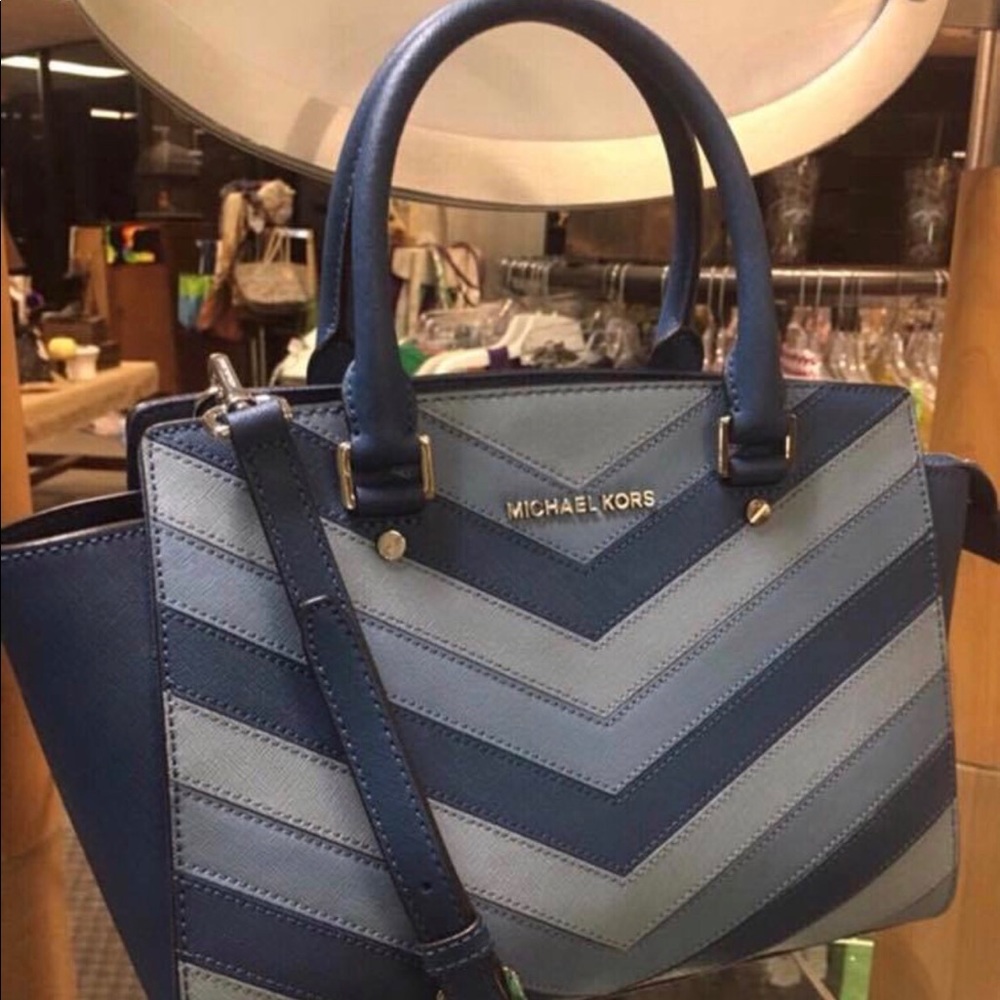 Michael Kors Selma satchel